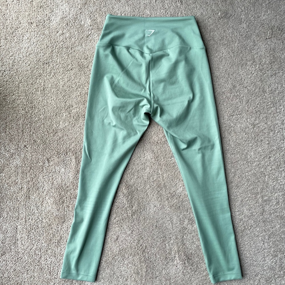 Gymshark Crop Leggings - Picture 4 of 5